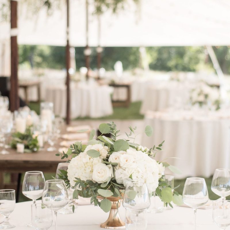 Flower centerpiece at outdoor reception by Indianapolis wedding photographer Victoria Rayburn Photography
