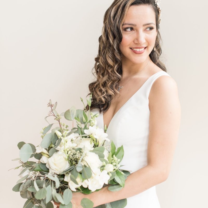 Bride with white bouquet for bridal portraits by Indianapolis wedding photographer Victoria Rayburn Photography