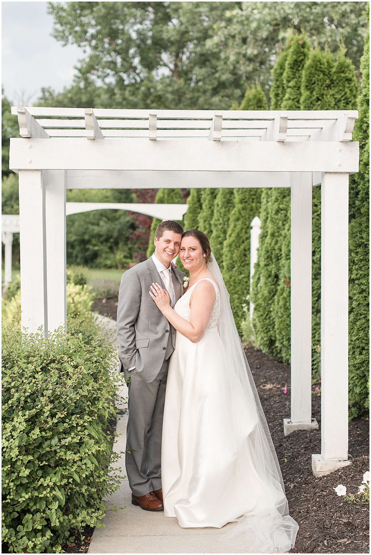 A wedding at The Willows on Westfield in Indianapolis