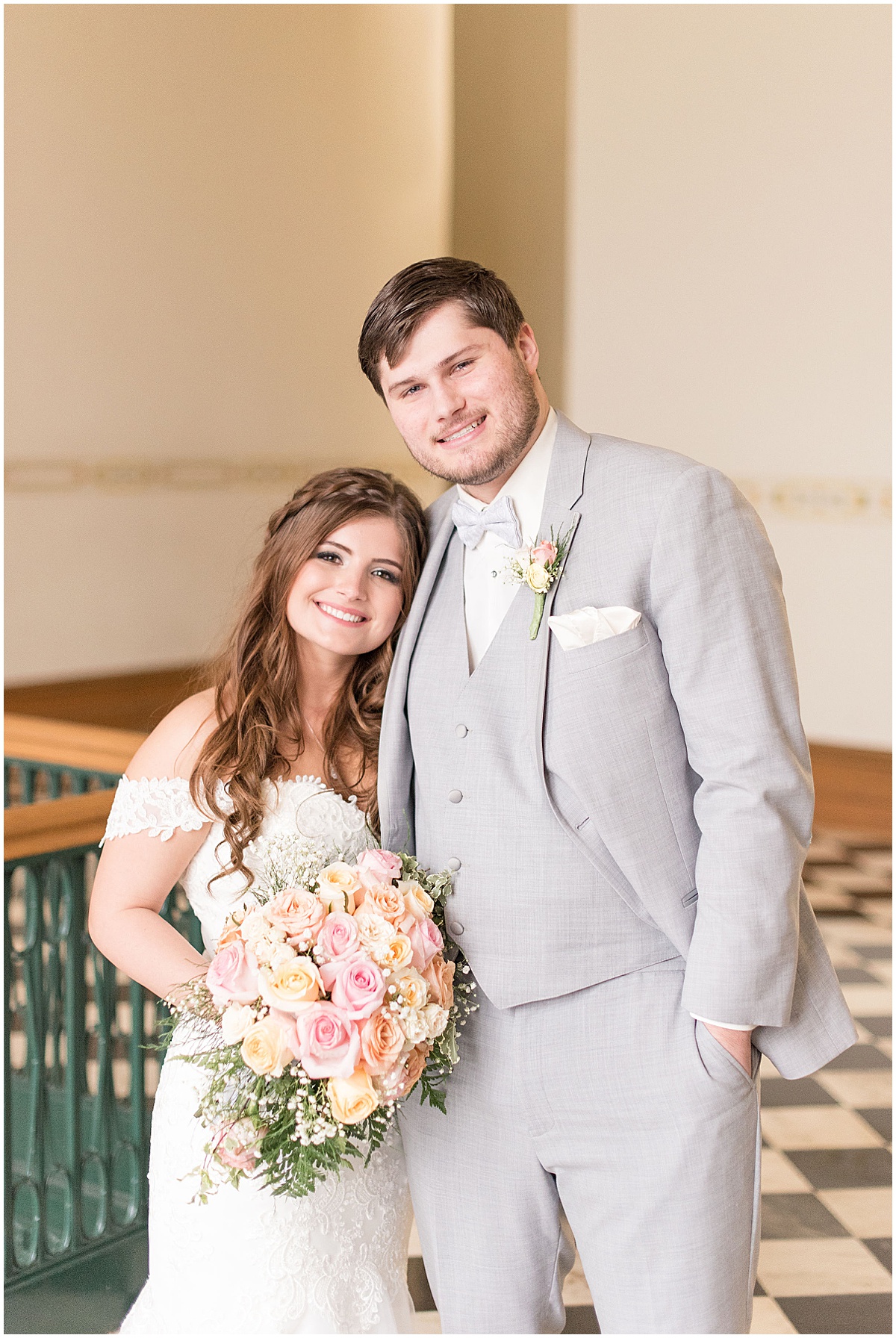 Wedding in Crown Point, Indiana photographed by Victoria Rayburn Photography