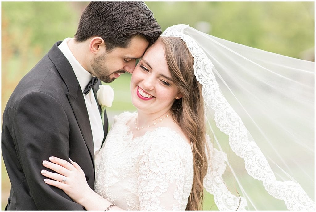 Wedding in Merrillville, Indiana photographed by Victoria Rayburn Photography