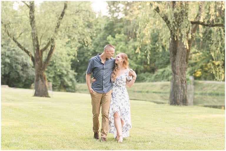 Holcomb Gardens Engagement Photos in Indianapolis | Victoria Rayburn ...