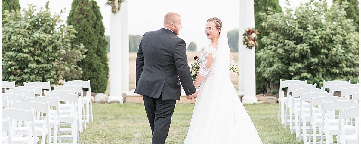 Bride and groom photos at Meadow Springs Manor wedding in Francesville, Indiana