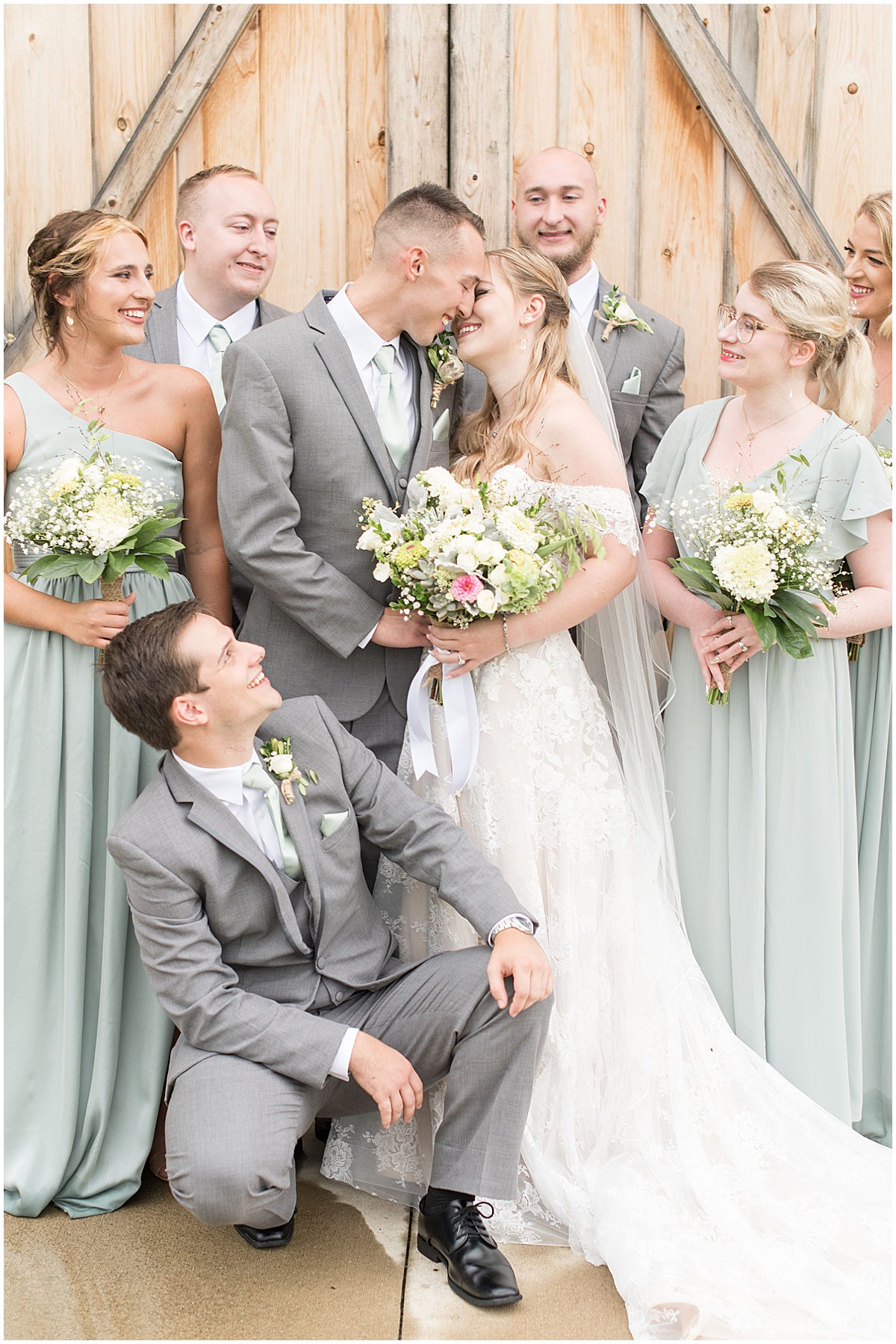 Bridal party at Whippoorwill Hill wedding in Bloomington, Indiana by Victoria Rayburn Photography