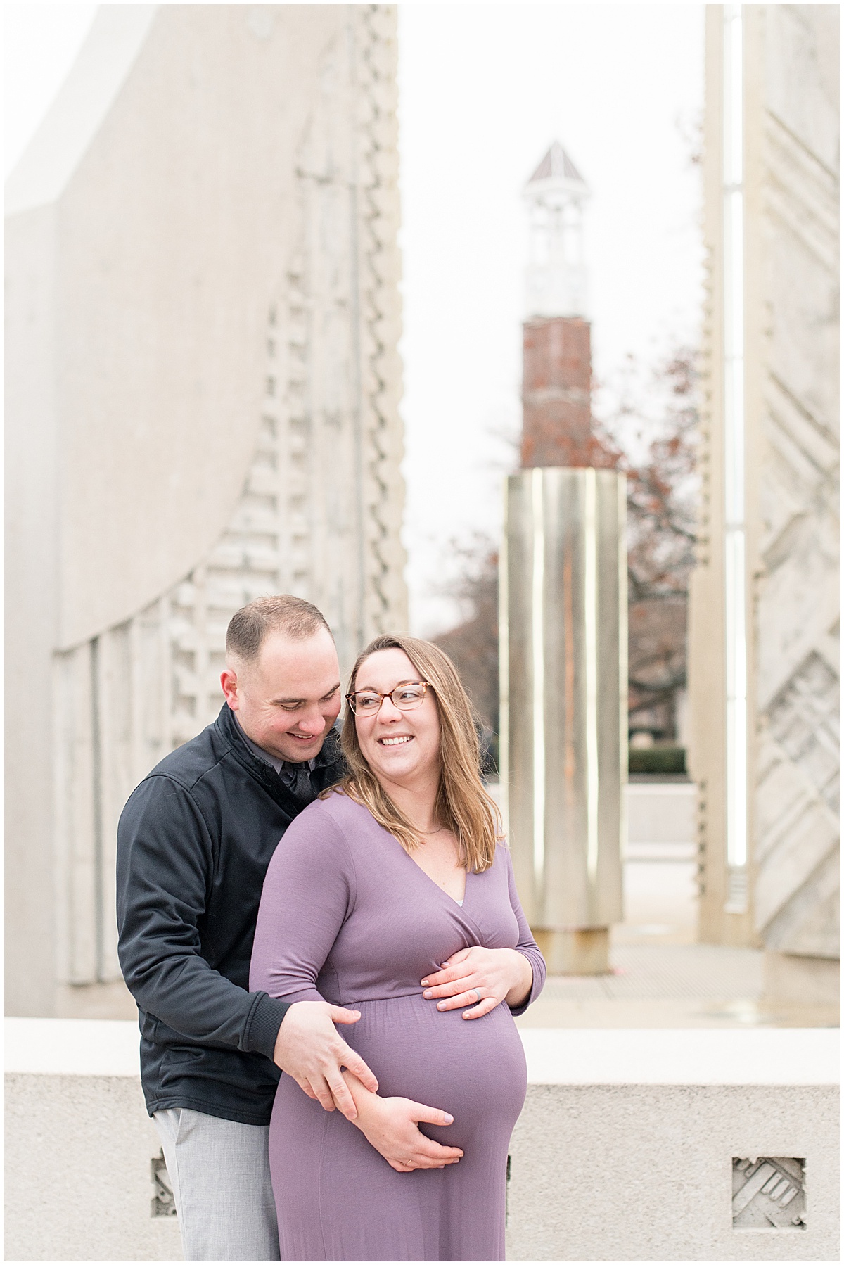 Winter maternity photos at Purdue University