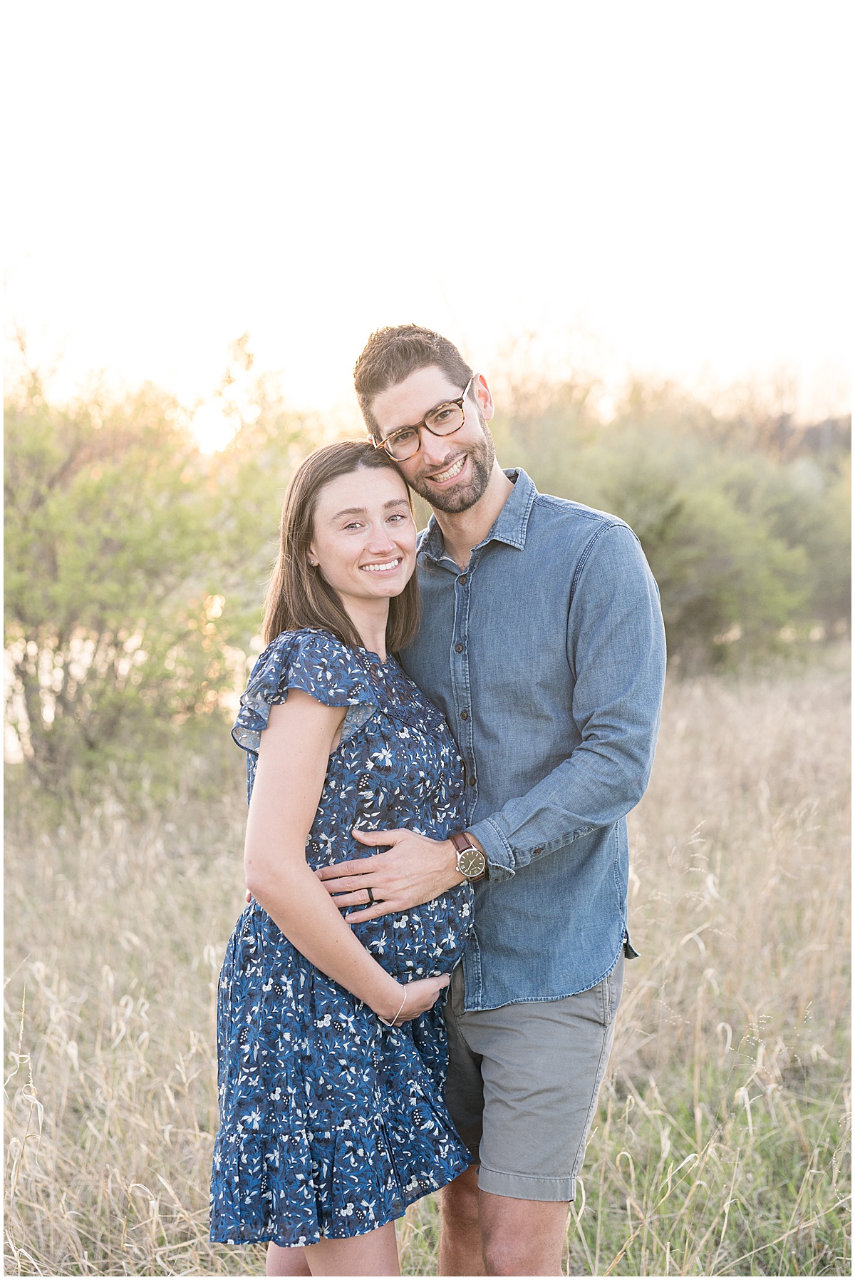 Spring maternity photos at Fairfield Lakes Park in Lafayette, Indiana