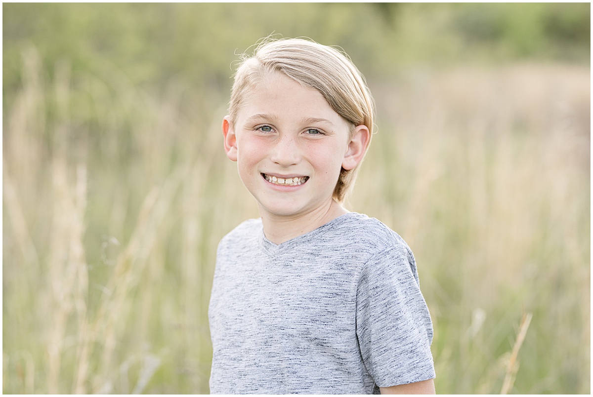 Spring Family Photos at Fairfield Lakes Park in Lafayette, Indiana ...