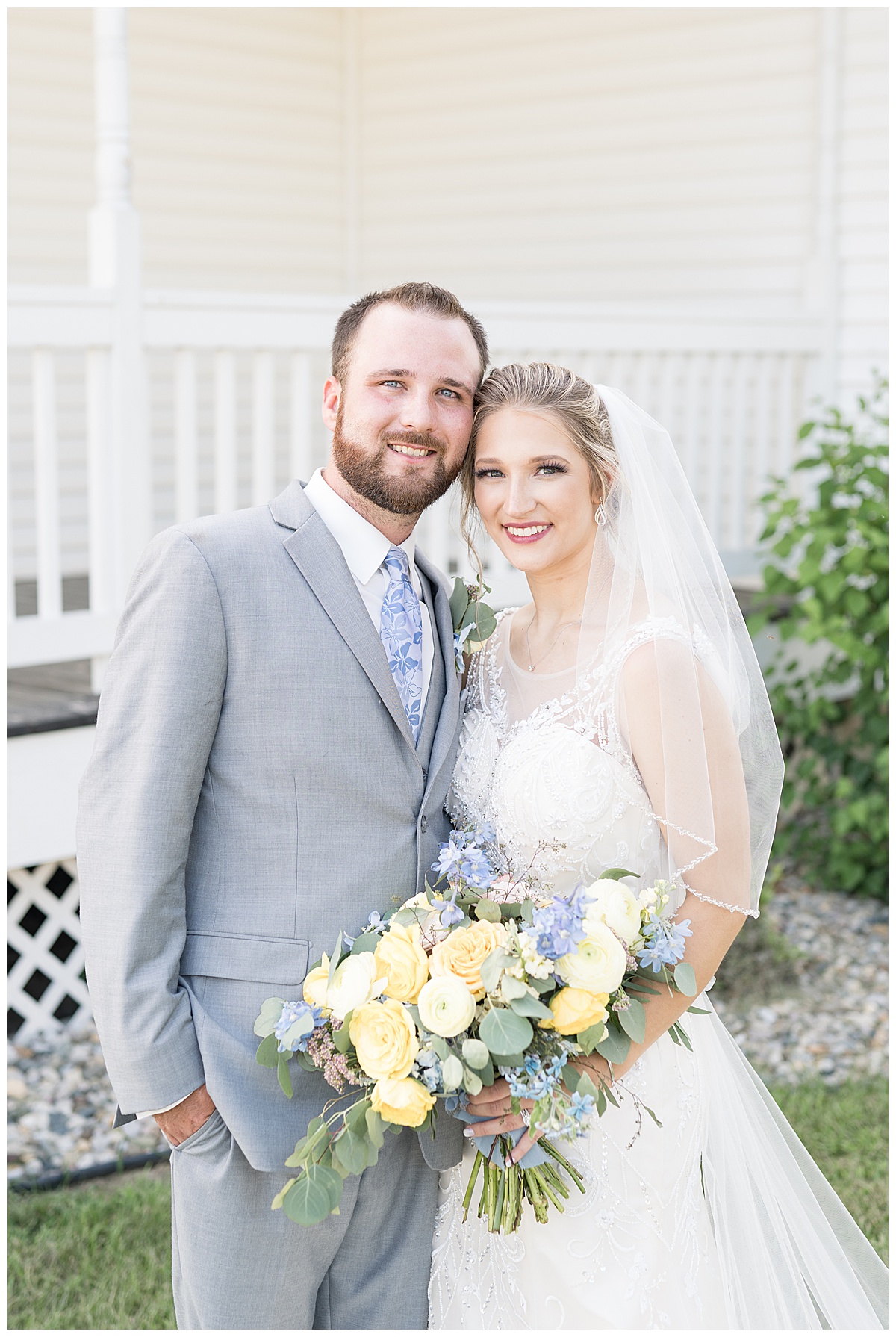 Just married photos at Gathering Acres wedding in Lafayette, Indiana