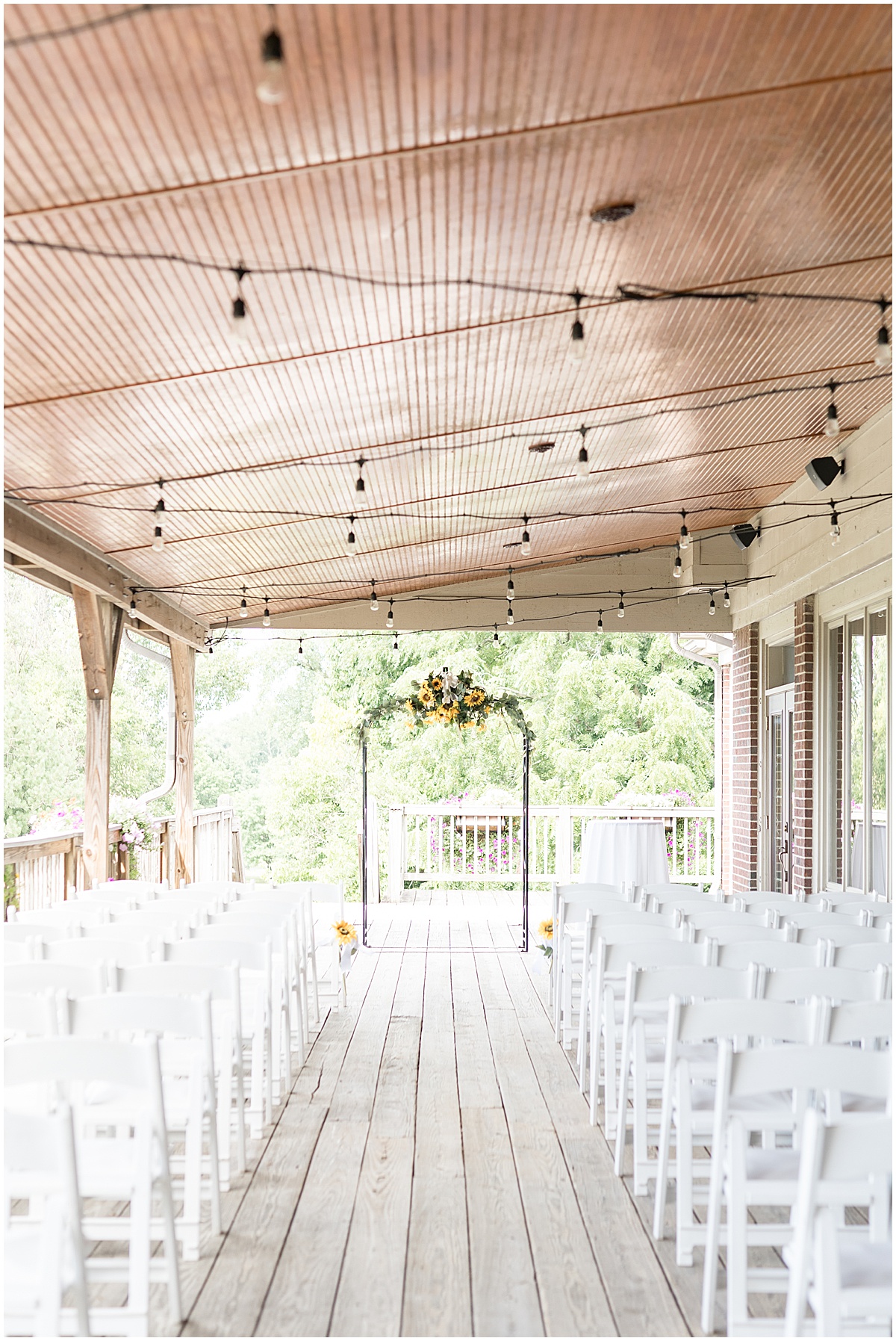 Ceremony details for River Glen Country Club wedding in Fishers, Indiana