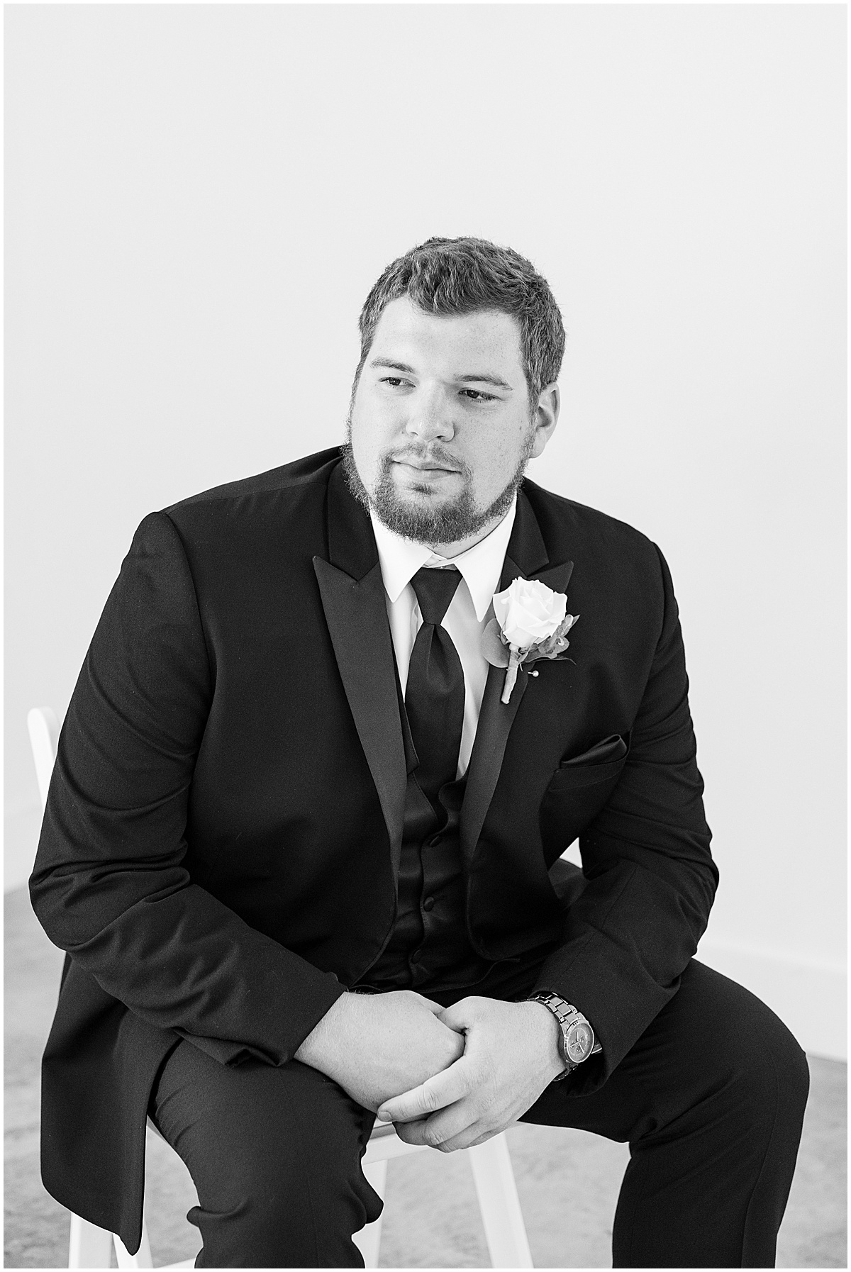 Groom portraits before his New Journey Farms wedding in Lafayette, Indiana by Victoria Rayburn Photography