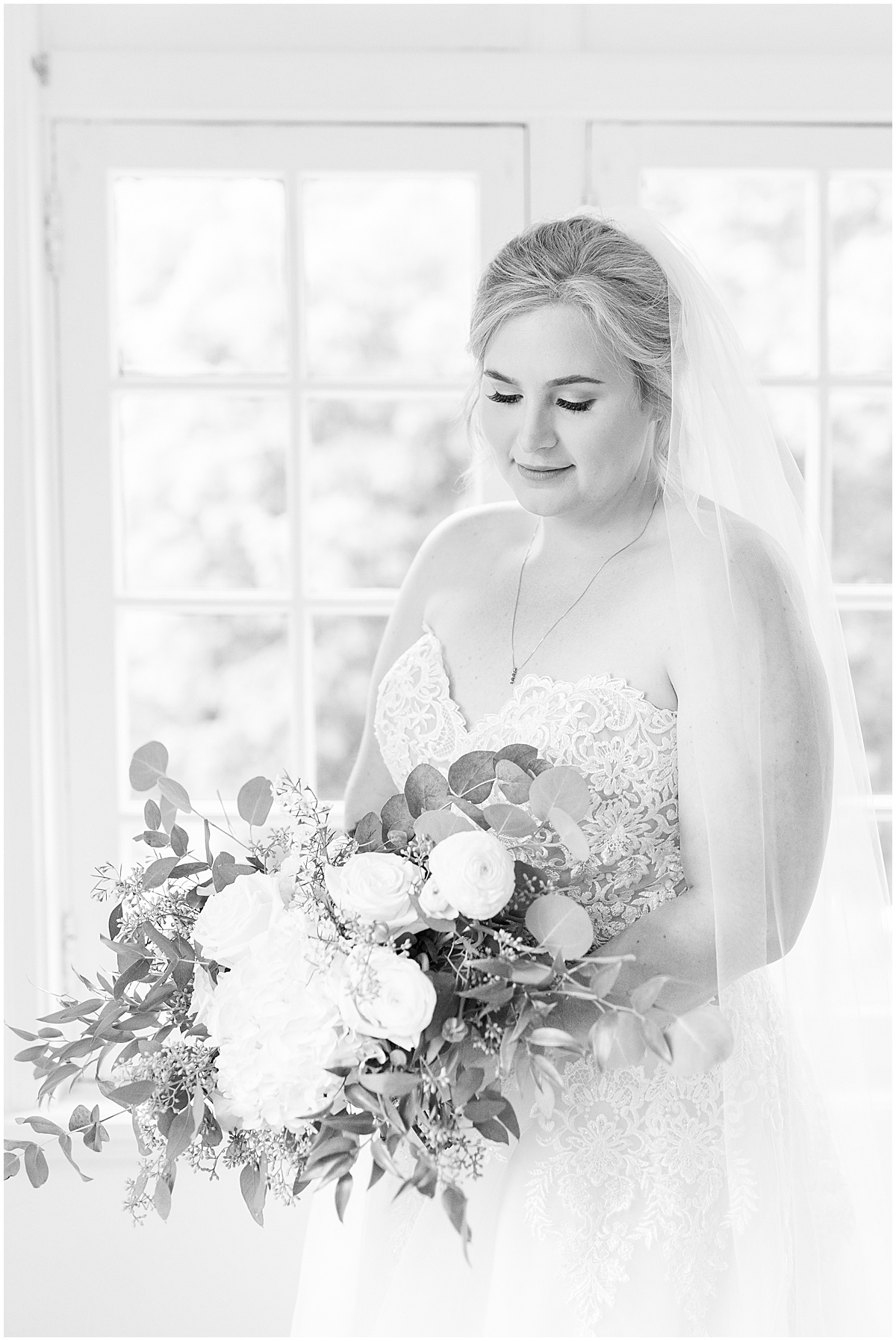 Bridal portraits at Fowler House Mansion wedding in Lafayette, Indiana by Victoria Rayburn Photography
