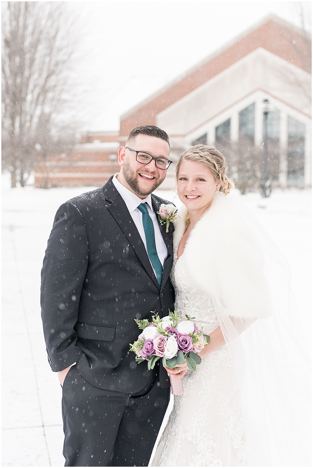 Winter wedding photos at Trinity Christian College in Chicago by Victoria Rayburn Photography